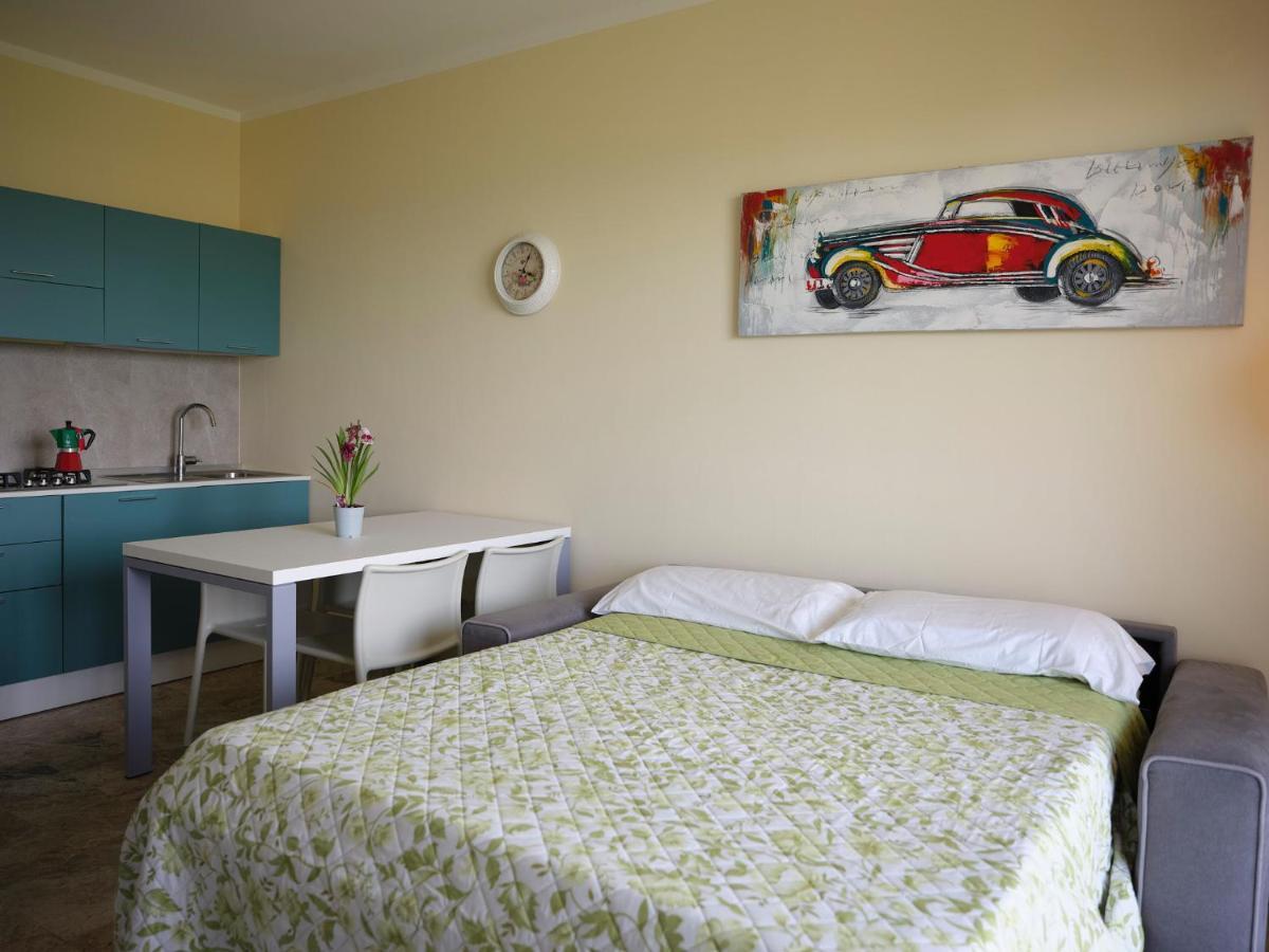 Casa Ierardi - Appartamento Arona Bellavista Eksteriør bilde