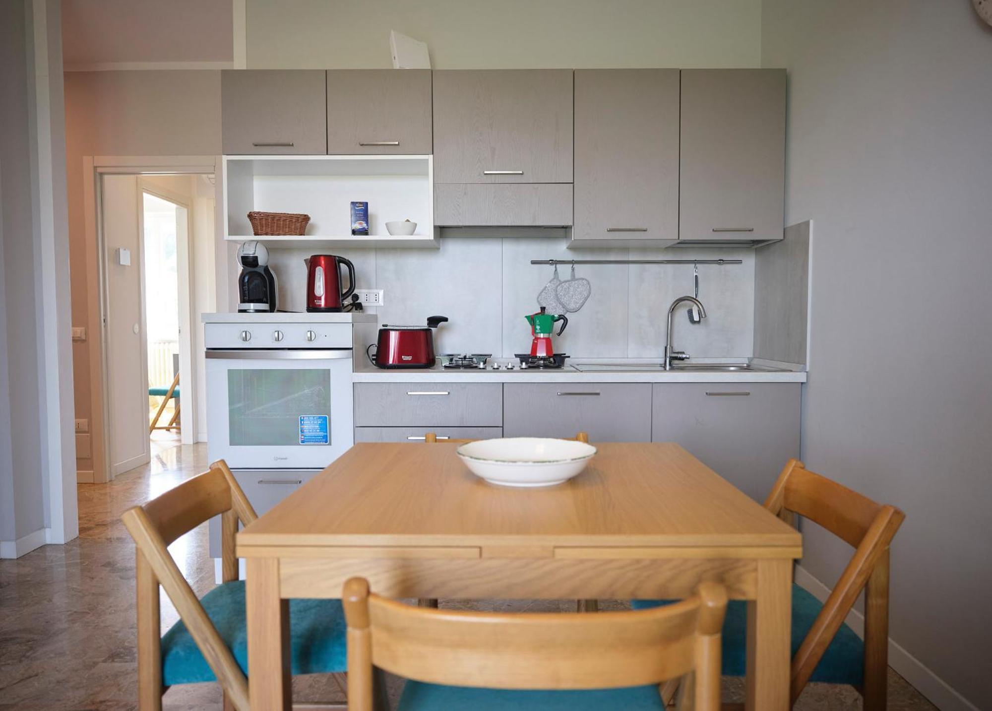 Casa Ierardi - Appartamento Arona Bellavista Eksteriør bilde